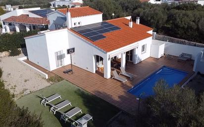 Vista exterior de Casa o xalet en venda en Sant Lluís amb Aire condicionat, Terrassa i Piscina