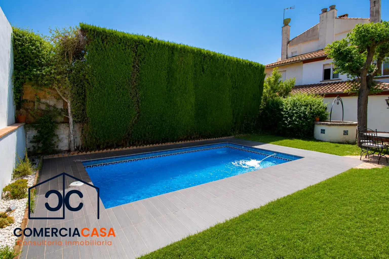 Semi-detached house with pool for sale in Peligros, imagen 2