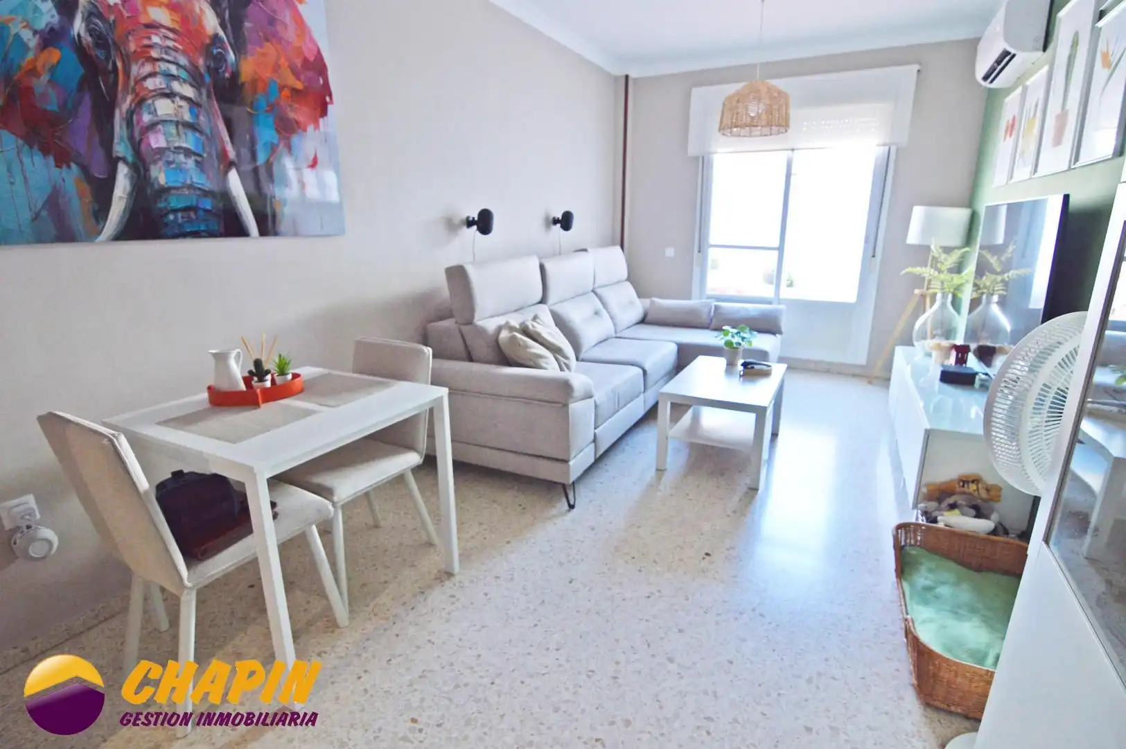Sala de estar de Piso en venta en Arcos de la Frontera con Aire acondicionado y Terraza
