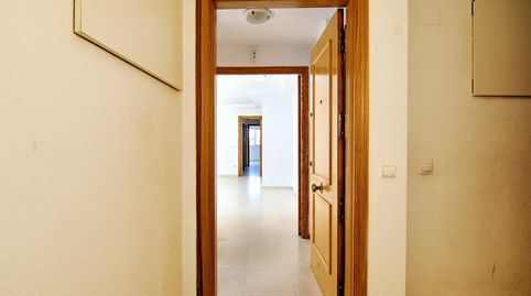 Foto 4 de Piso en venta en Av. Cdad. de Matanzas, Paus - Poligono San Blas, Alicante / Alacant