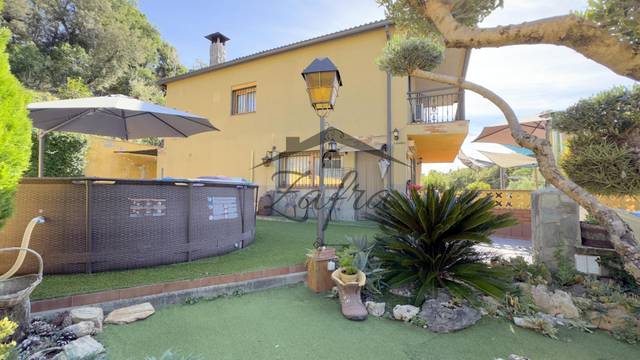 Casa-chalet en Venta en Carrer Carrer de Montjuïc, 28 en Residencial Park