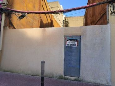 Terreny residencial en venda a Calle del Maestro Atanasio Garcia Zapater