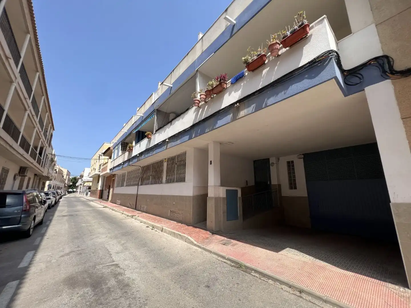 Vista exterior de Garatge en venda en Torrevieja