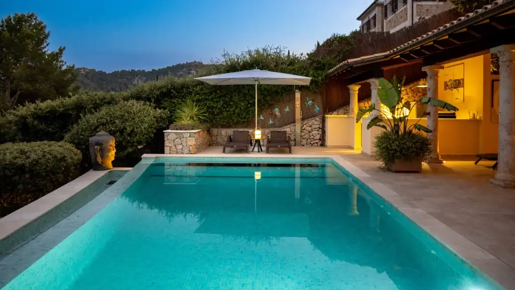 Piscina de Casa o xalet de lloguer en Pollença amb Aire condicionat, Calefacció i Jardí privat