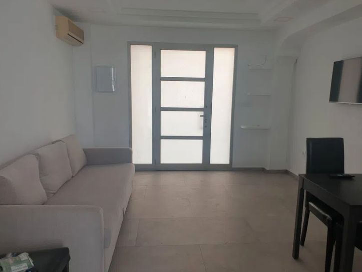 Piso de alquiler en  Valencia Capital con Aire acondicionado, Amueblado y Horno