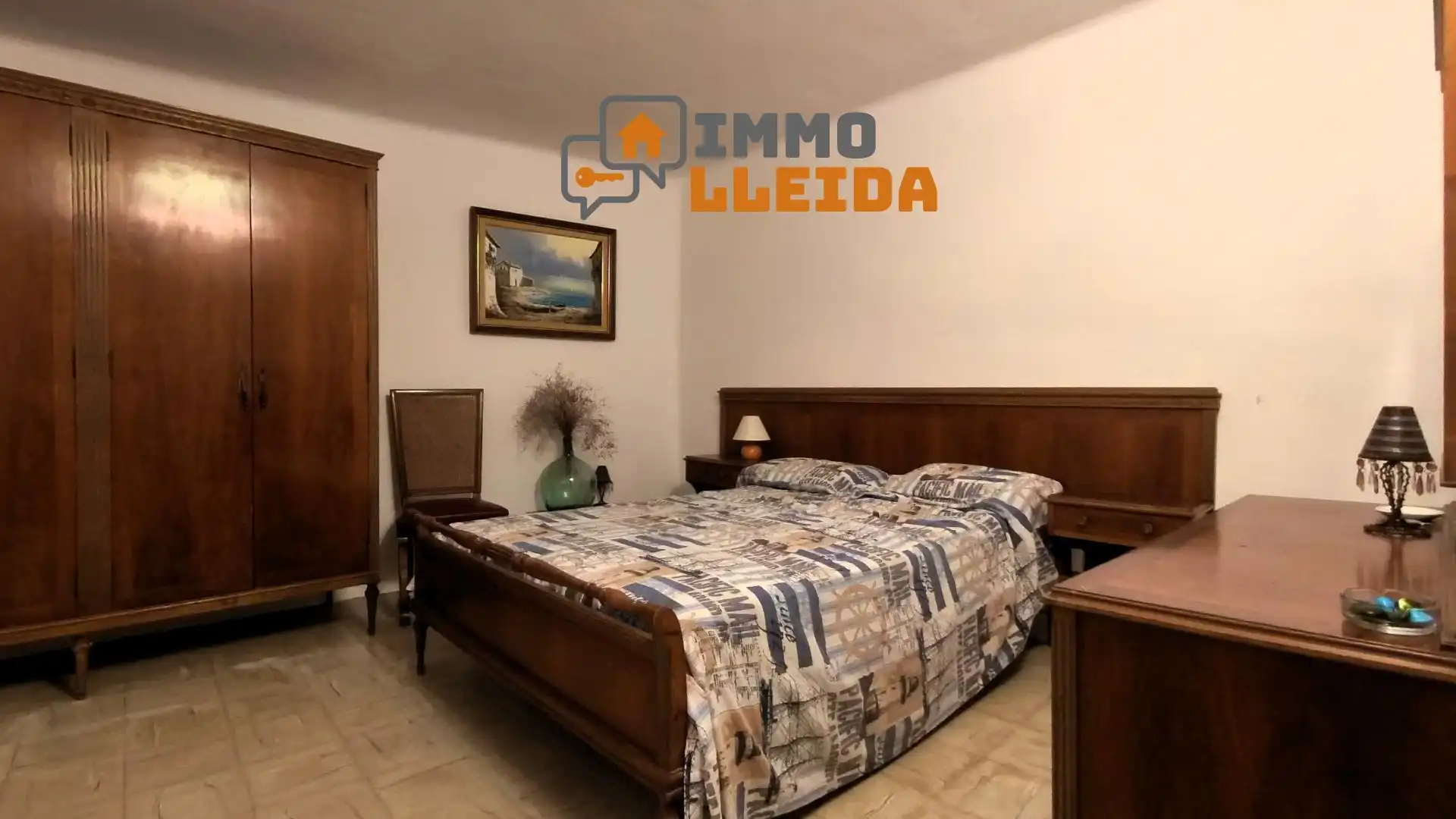 Dormitori de Casa adosada en venda en Montoliu de Segarra amb Moblat