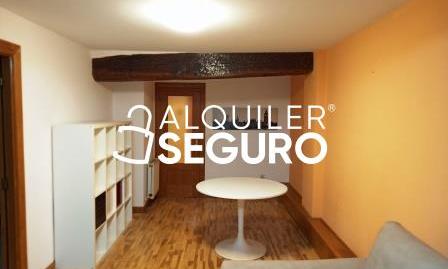 Photo 3 of Flat for rent in Fundadora Siervas de Jesus , Casco Viejo, Vitoria - Gasteiz