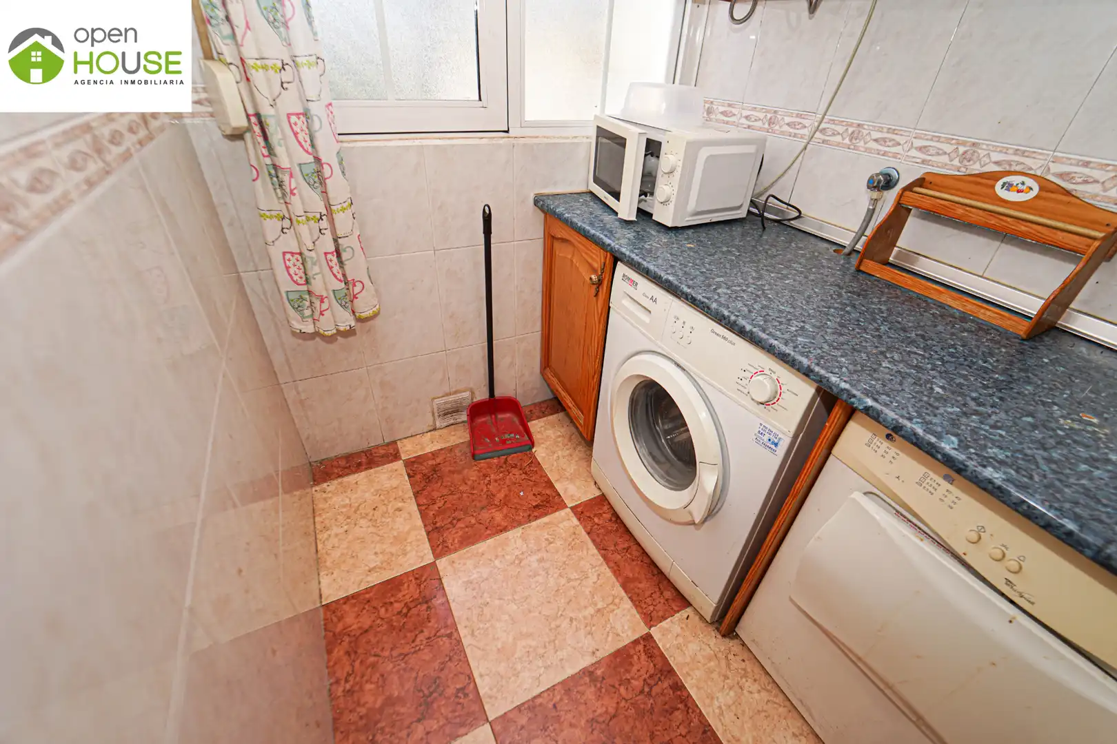Piso en venta en Calle Pedro Machuca, 38, Joaquina Eguaras