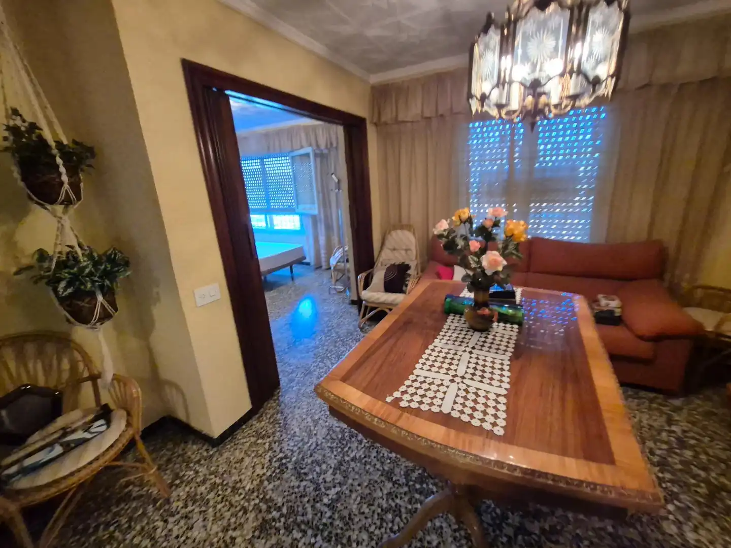 Menjador de Casa o xalet en venda en Elda amb Jardí privat, Terrassa i Traster