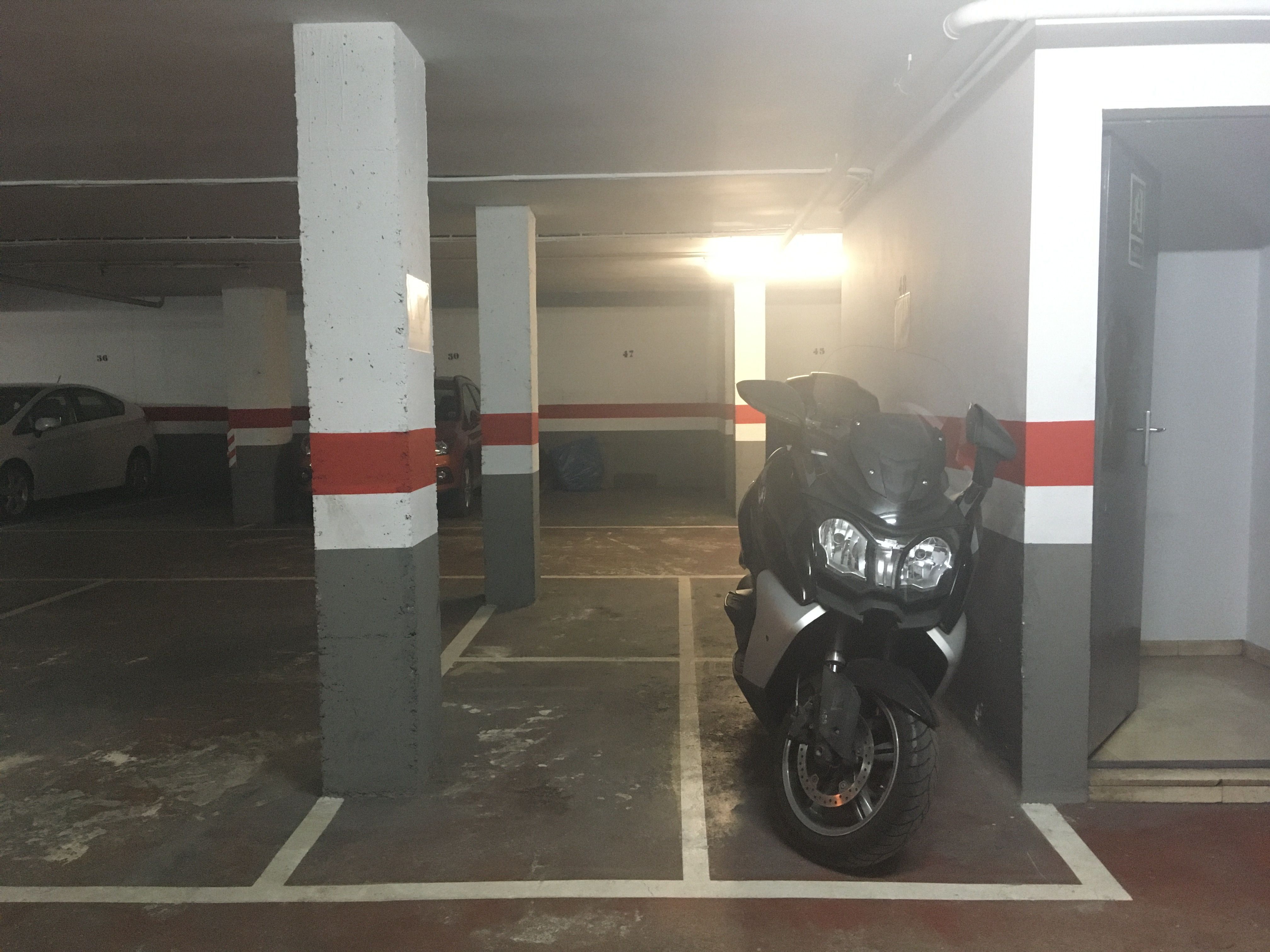 Garatge de lloguer a Carrer del Riu Güell, La Devesa