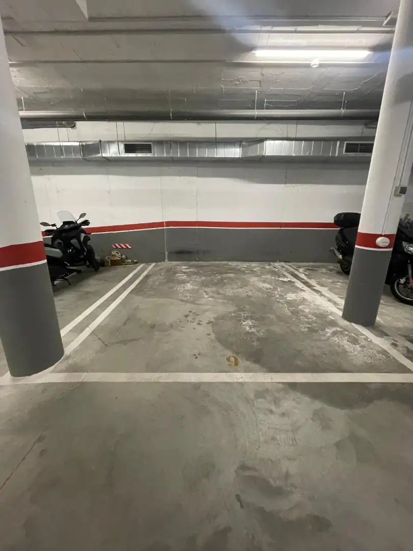 Parkplatz von Wohnung zum Verkauf in Palamós mit Klimaanlage, Möbliert und Ofen