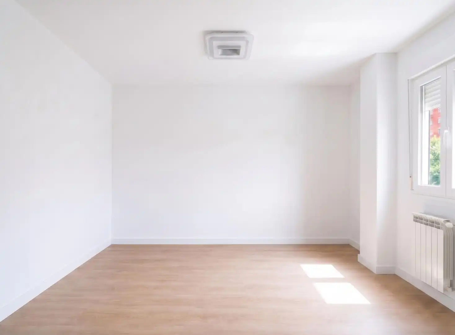 Bedroom of Flat for rent in Madrid  with Air Conditioner, Heating and Furnished