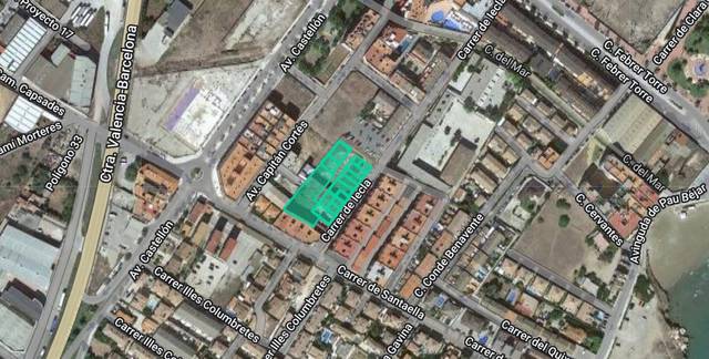 Terreno en Venta en C/ de Yecla en Casco Urbano