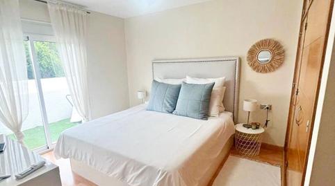 Foto 2 de Dúplex de alquiler en Alfonso de Hohenlohe, La Carolina - Guadalpín, Málaga