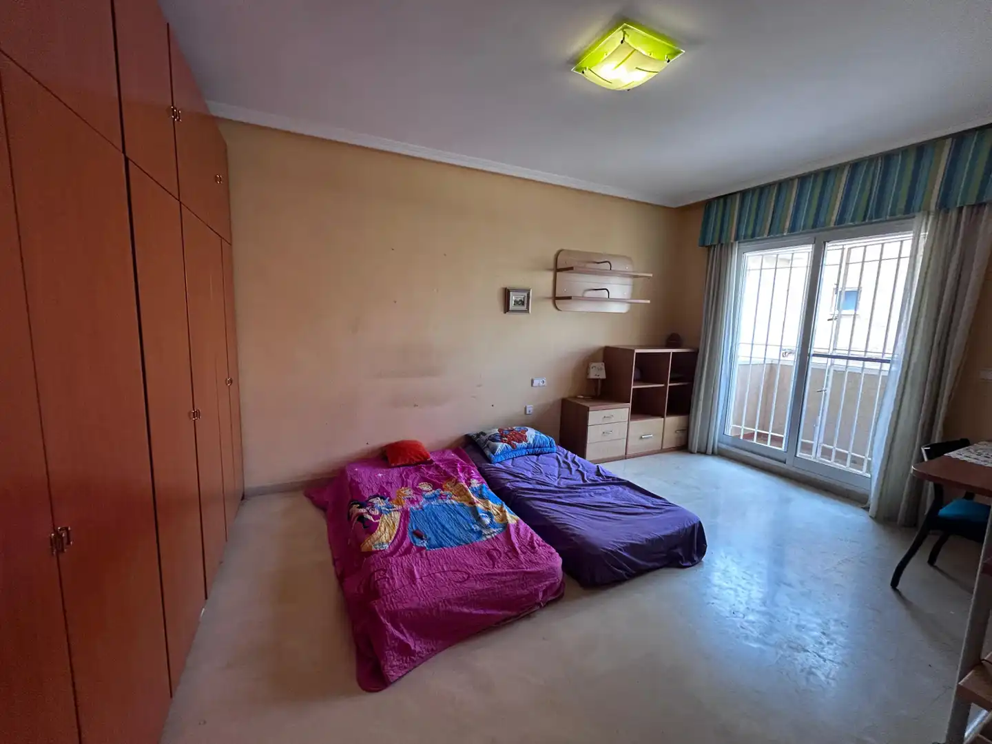 Dormitori de Casa adosada en venda en Cartagena amb Terrassa i Moblat