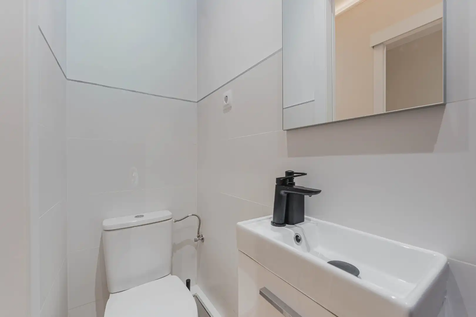Flat with terrace for sale in Carrer de València, imagen 16