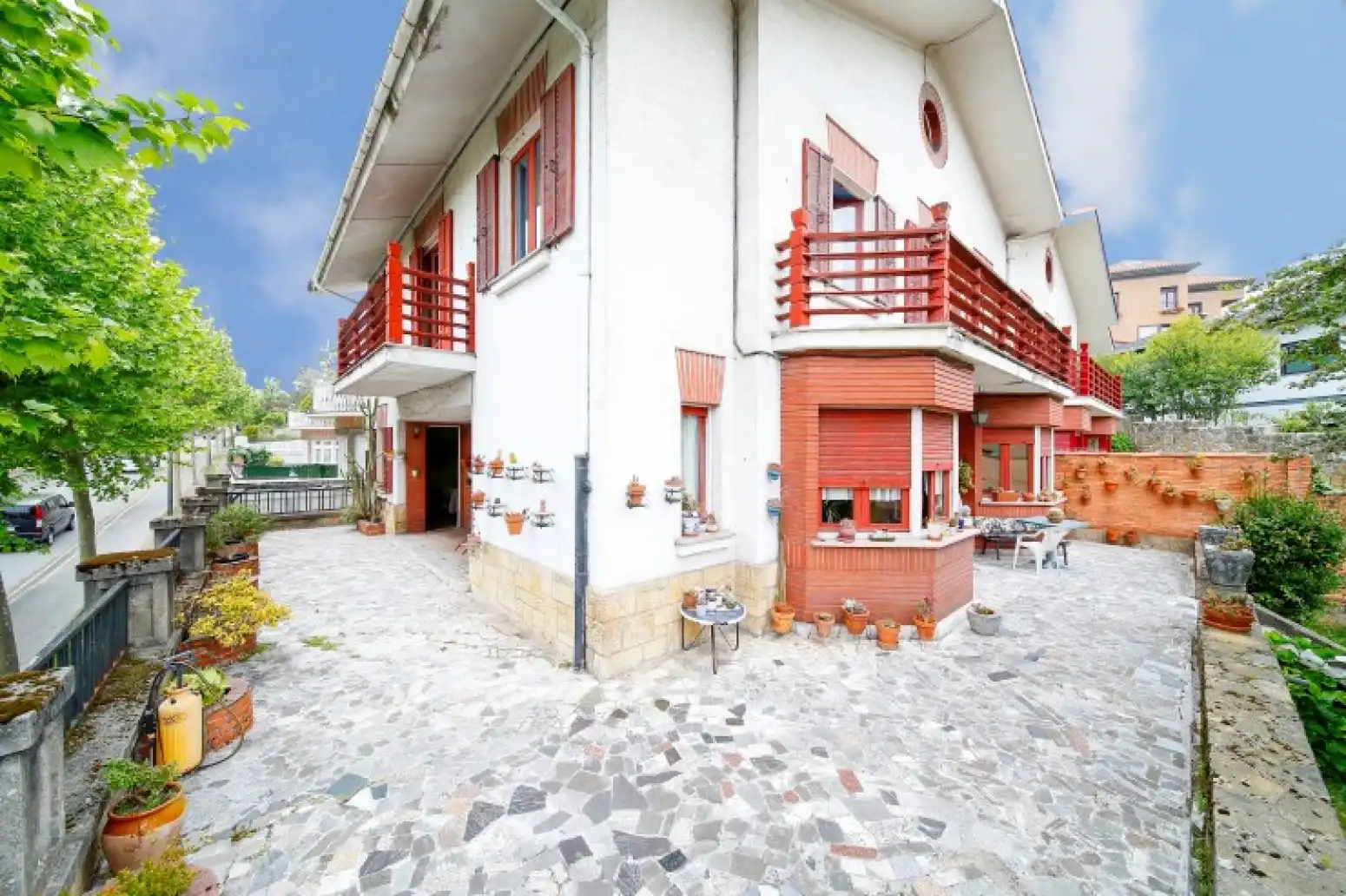 Exterior view of Houses for sale in Oviedo   with Heating, Parquet flooring and Terrace