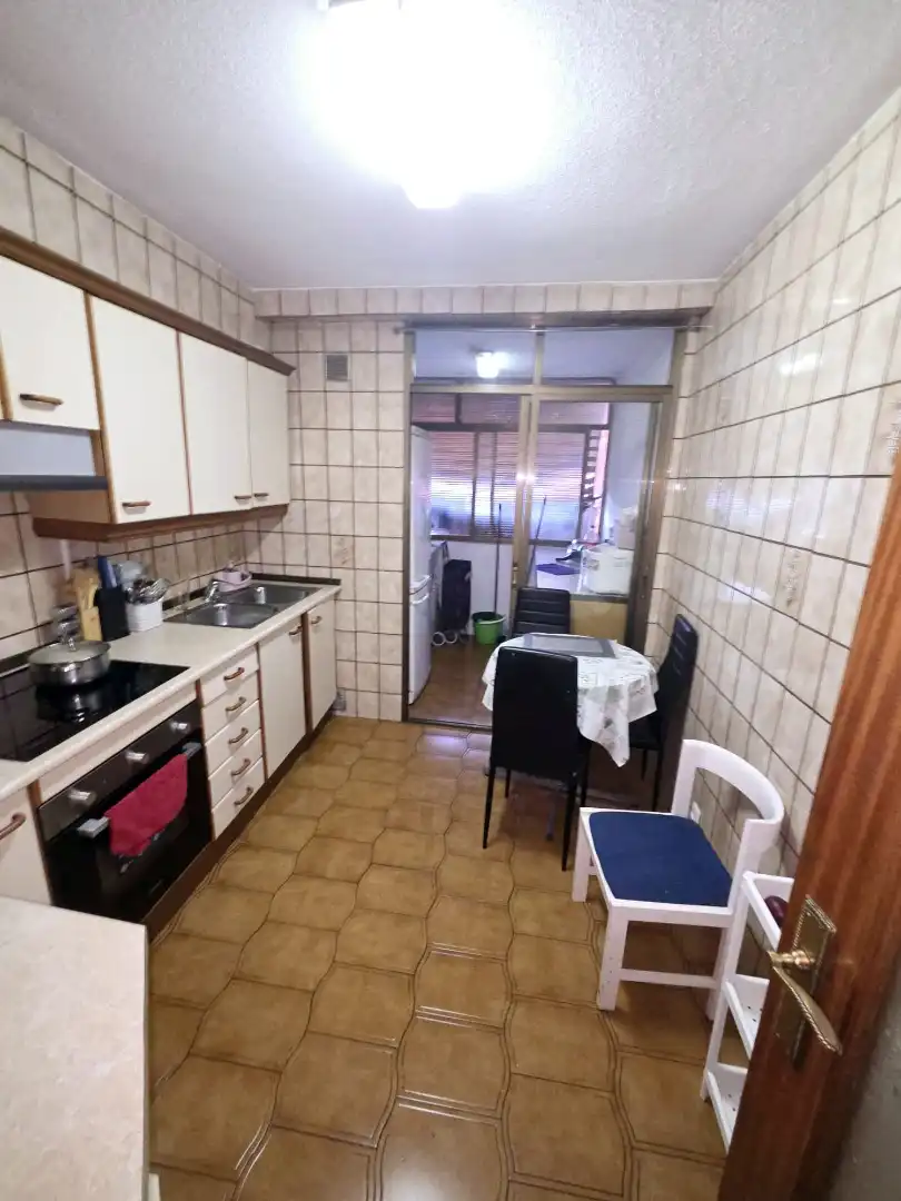 Cuina de Pis en venda en Móstoles amb Calefacció, Terrassa i Moblat