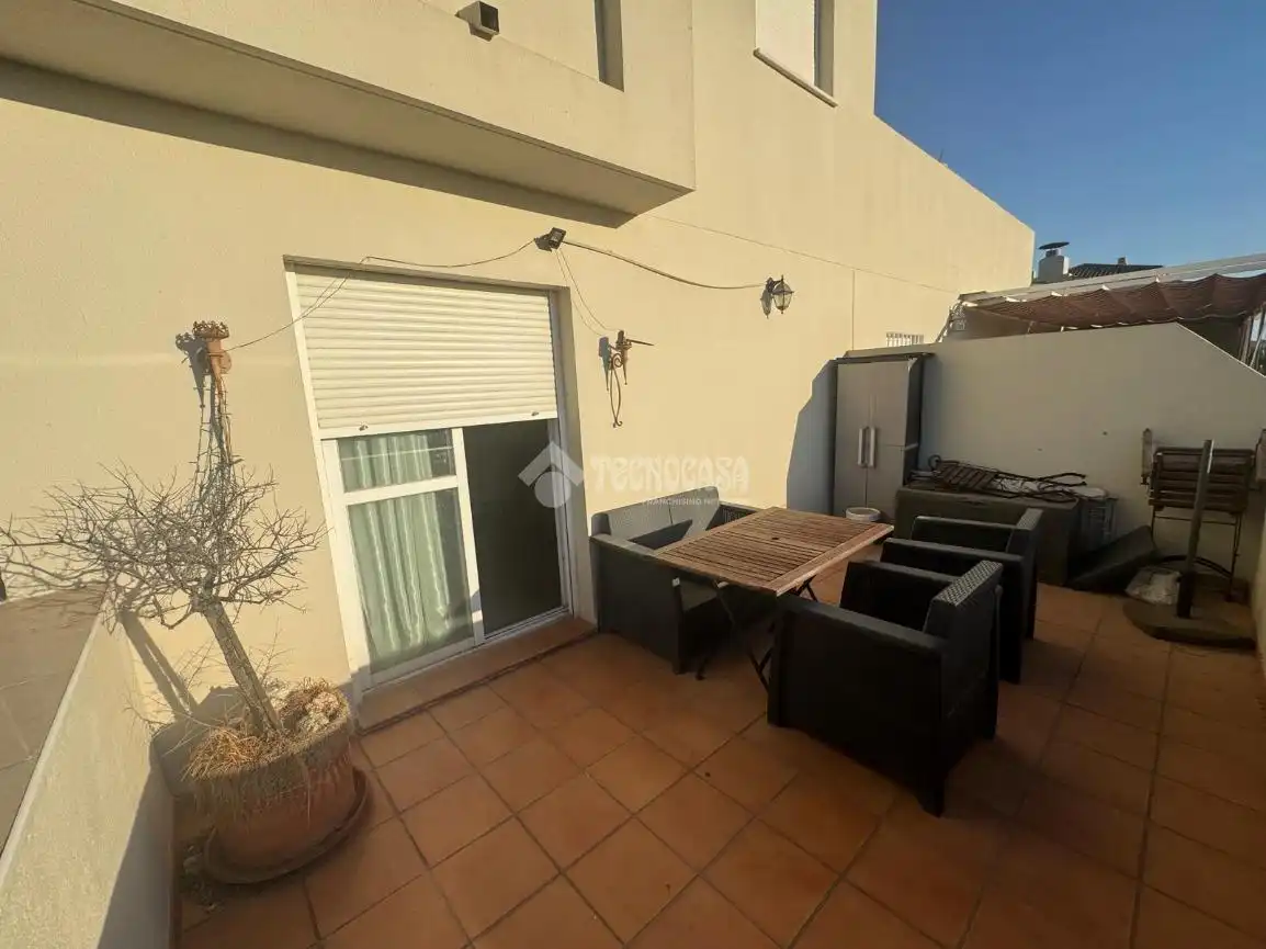 Attique avec ascenseur à vendre à Estepona Pueblo