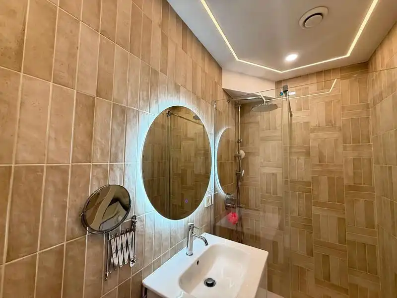 Bathroom of Ground floor for rent in Marbella  with Air Conditioner, Heating and Terrace