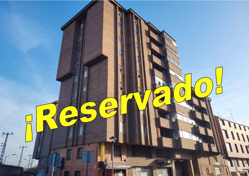 Exterior view of Flat for sale in Medina del Campo  with Heating, Parquet flooring and Terrace