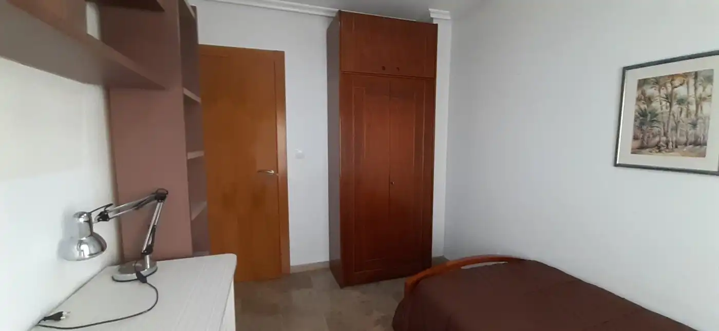 Dormitori de Pis de lloguer en Elche ciudad