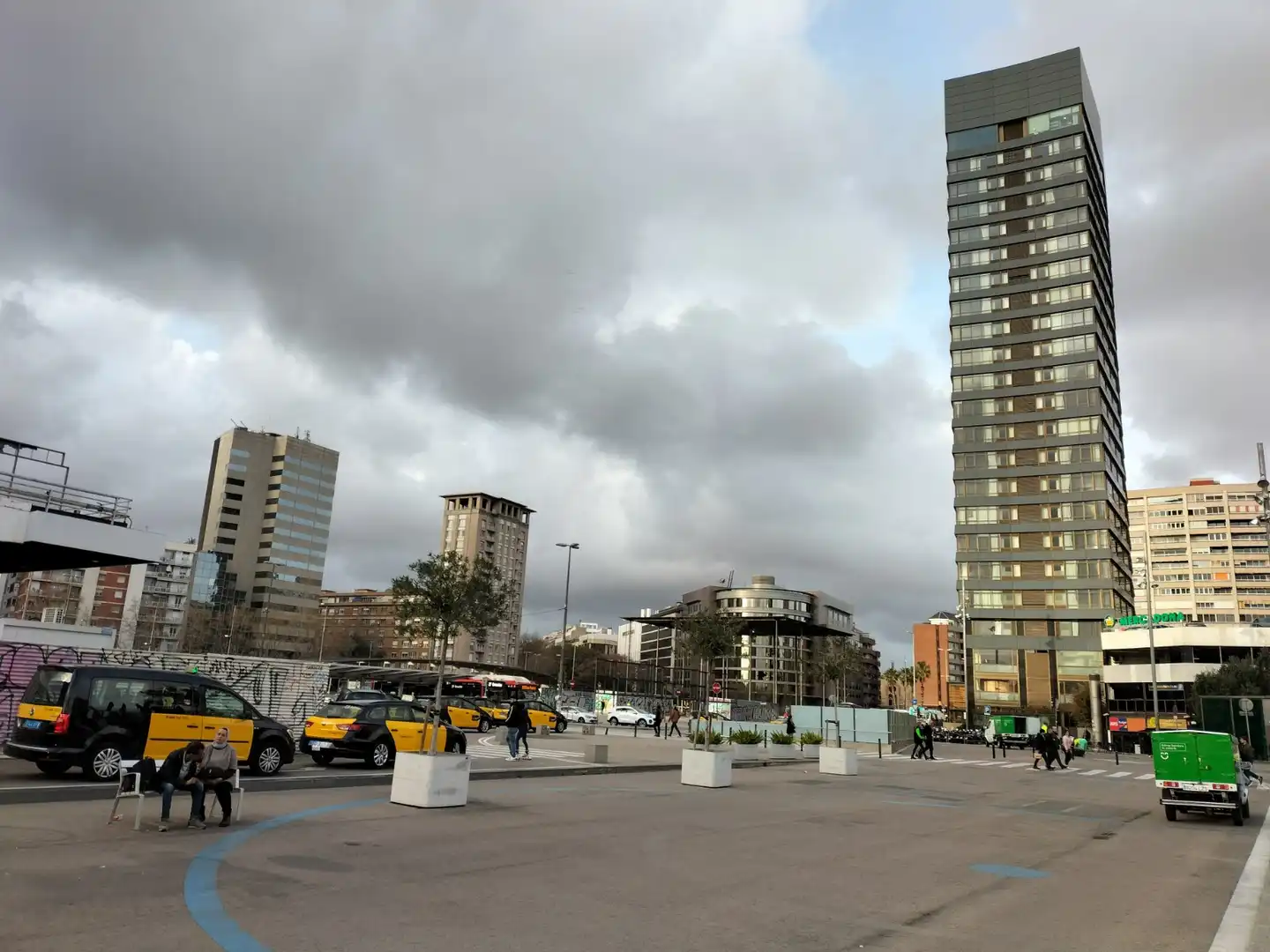 Vista exterior de Local en traspaso en Barcelona con Aire acondicionado, Calefacción y Amueblado