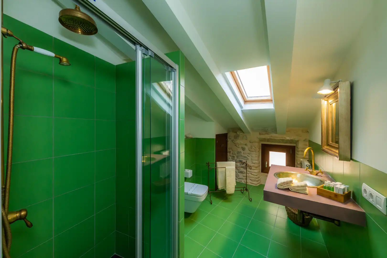 Bathroom of Detached homes for rent in Artà  with Air Conditioner, Heating and Terrace
