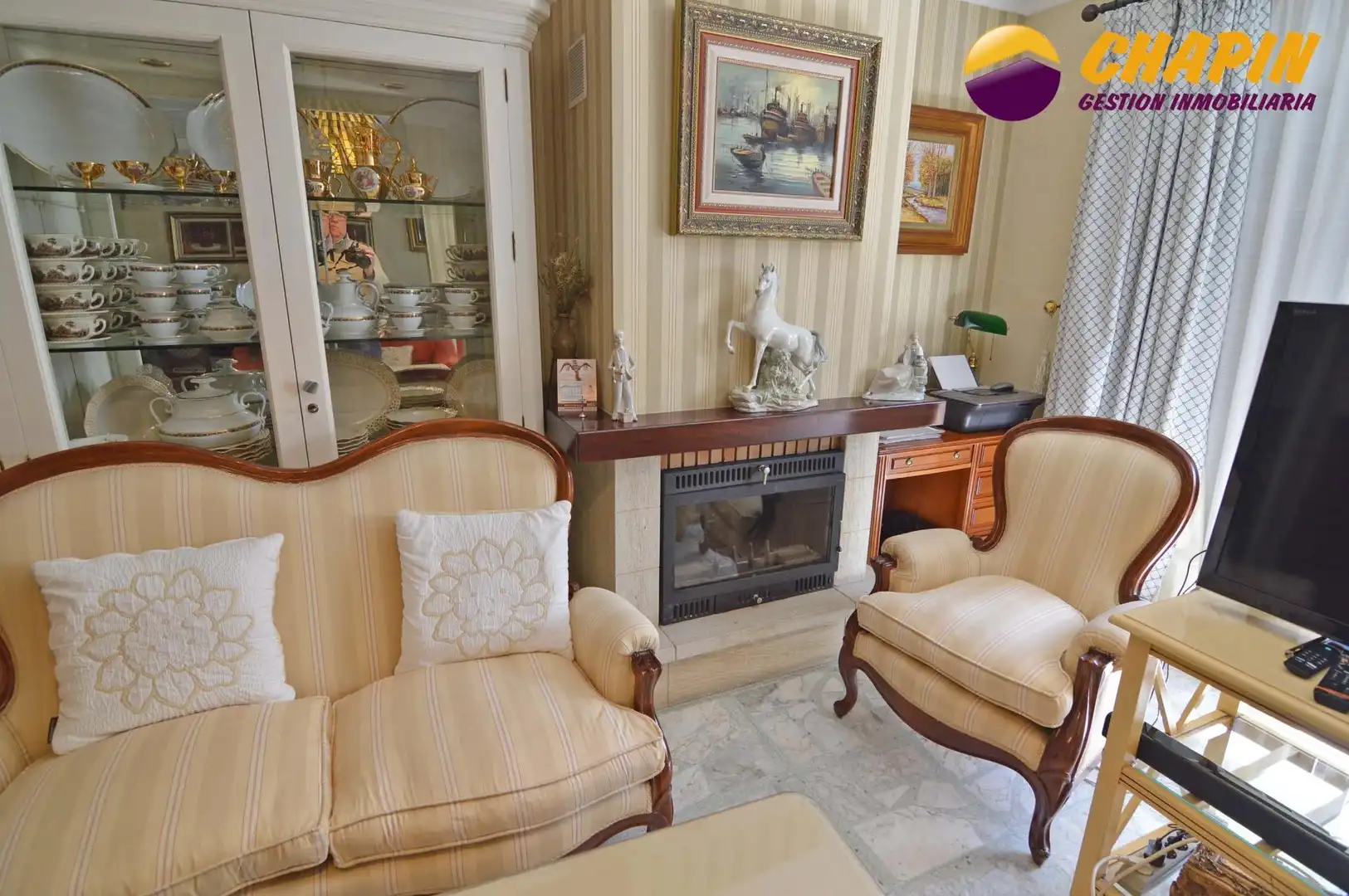 Sala d'estar de Casa o xalet en venda en Jerez de la Frontera amb Aire condicionat i Terrassa