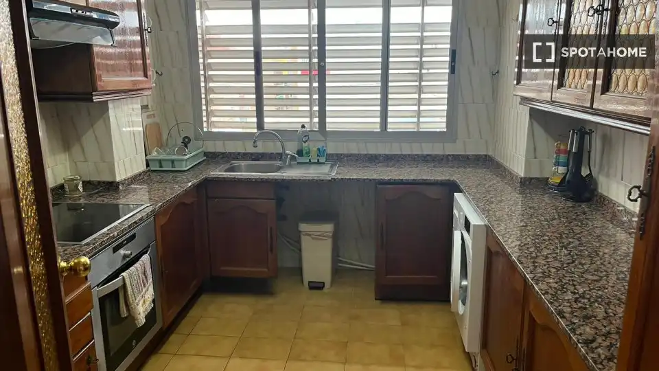 Room in El Cabanyal - El Canyamelar