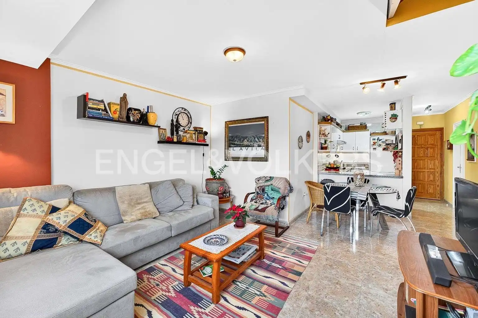 Living room of Flat for sale in Granadilla de Abona  with Furnished