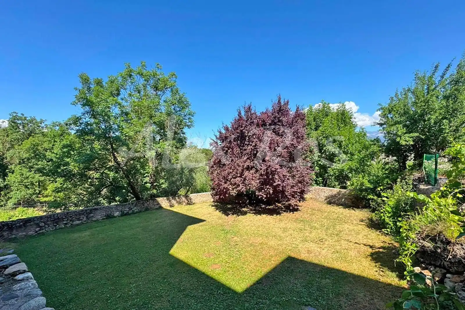 Jardín de Ático en venta en Prats i Sansor con Calefacción y Trastero