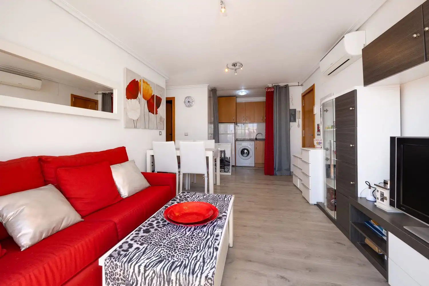 Sala de estar de Ático en venta en Torrevieja con Aire acondicionado y Terraza