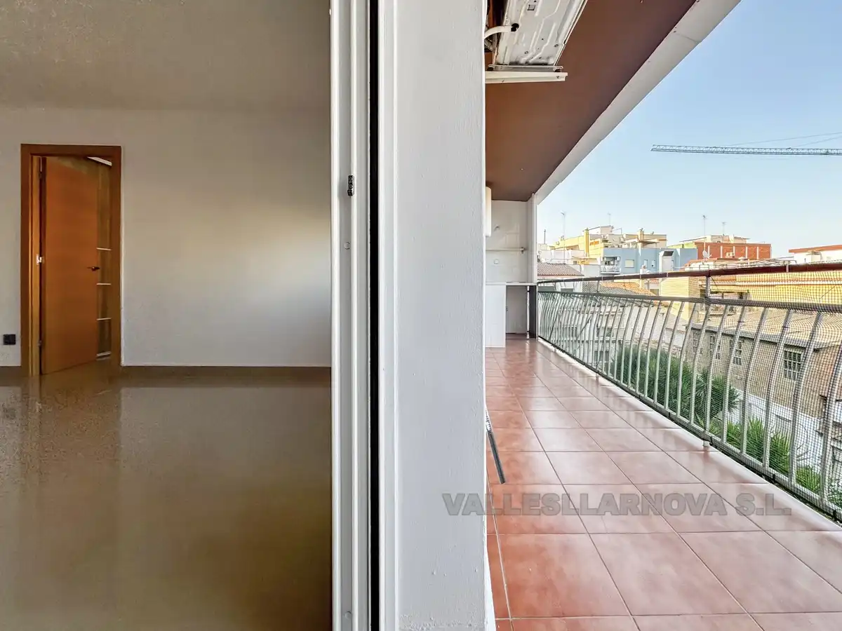 Balcony of Flat for sale in Mollet del Vallès  with Air Conditioner