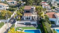 Vista exterior de Casa o xalet en venda en Calpe / Calp amb Aire condicionat, Calefacció i Terrassa