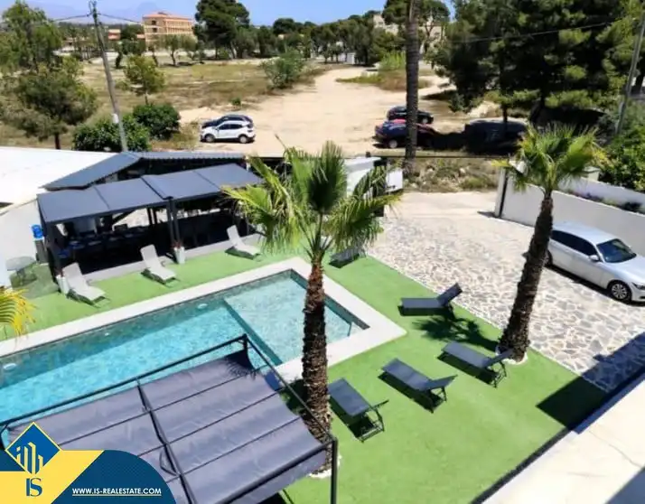 Villa con piscina in vendita a Garbinet - Vistahermosa, imagen 53