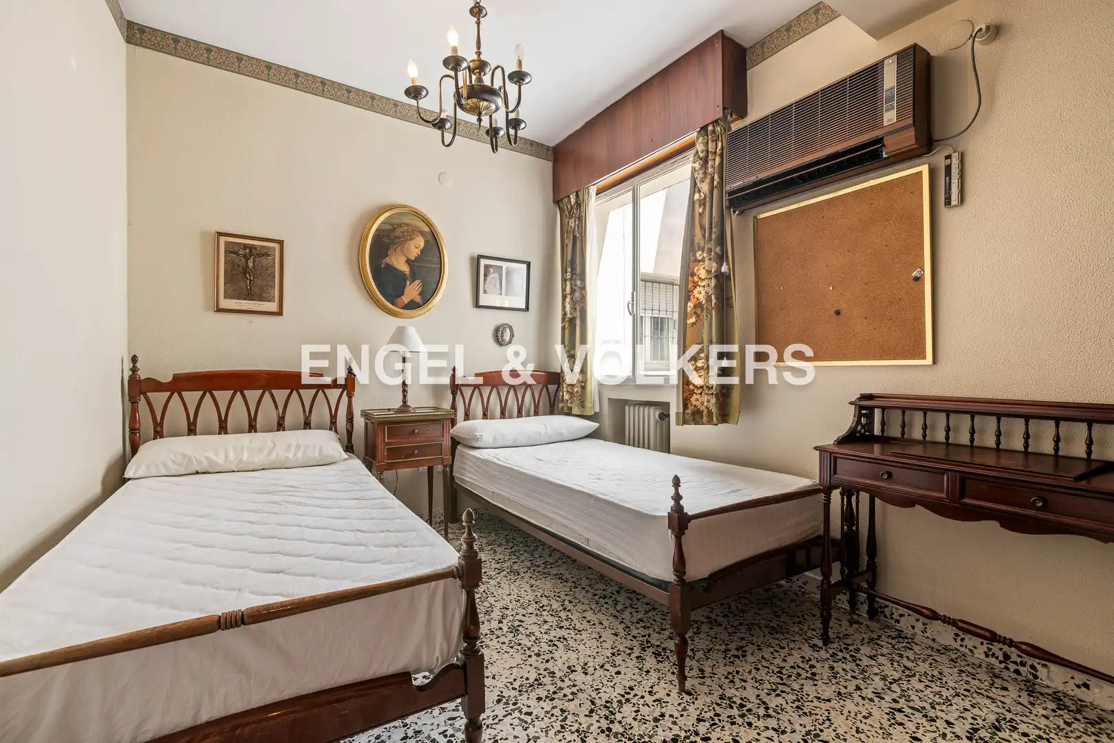 Bedroom of Apartments for sale in Sevilla  with Heating and Balcony