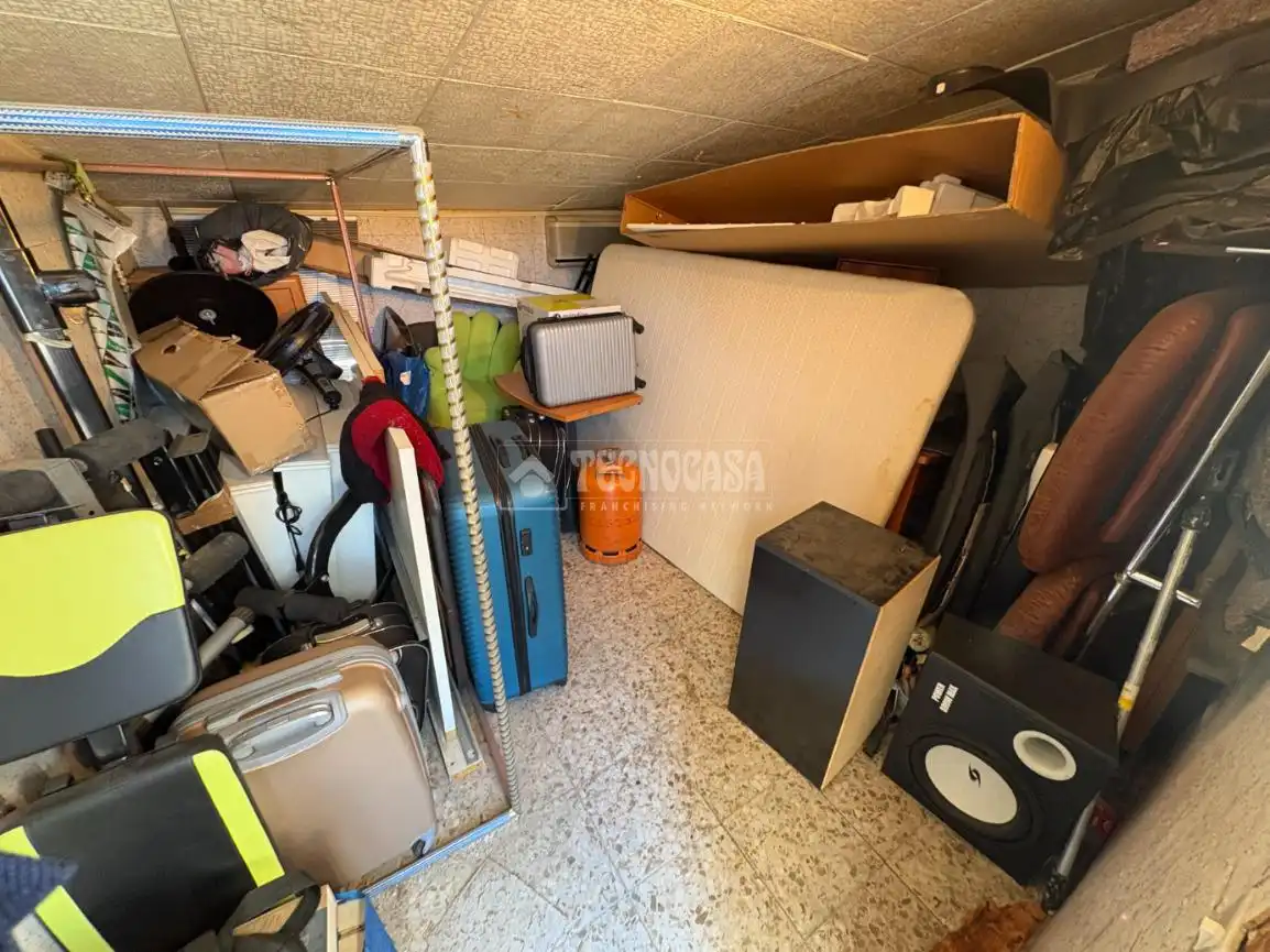 Flat for sale in Madrid  with Air Conditioner