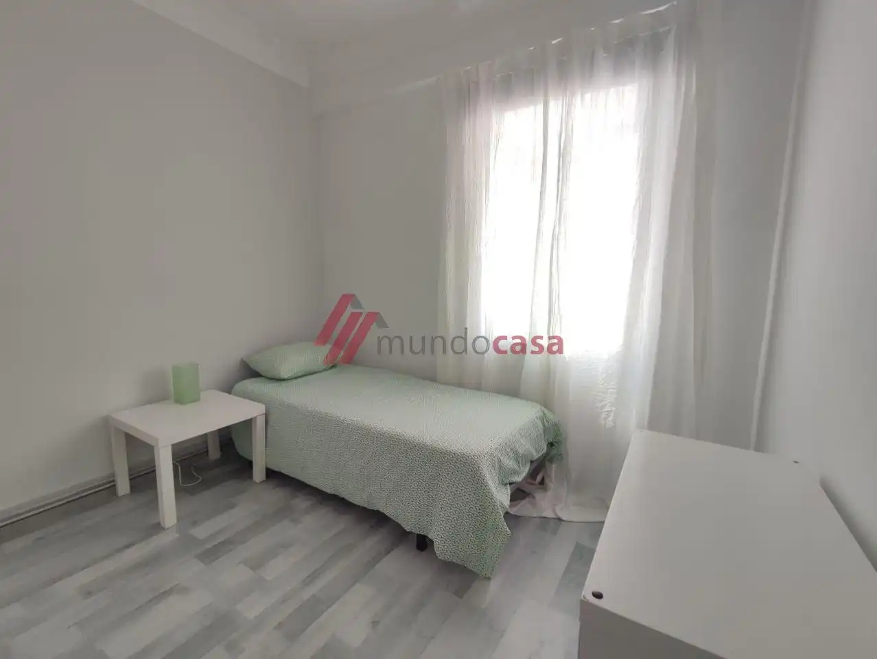 Bedroom of Flat for rent in Ferrol  with Heating and Furnished