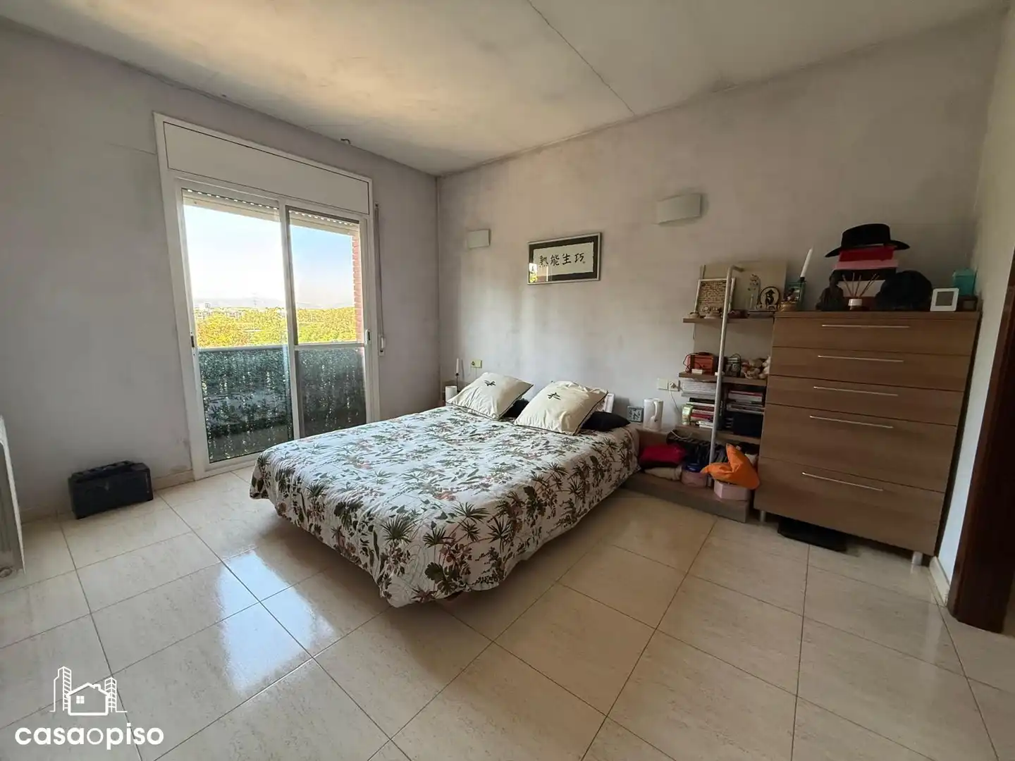 Habitación de Casa adosada en venta en Santa Perpètua de Mogoda con Calefacción y Terraza