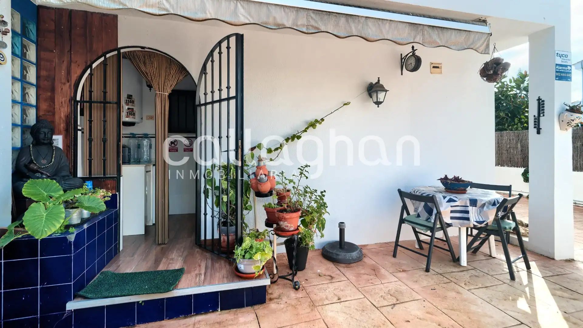 Terrassa de Casa adosada en venda en Sagunto / Sagunt amb Aire condicionat, Calefacció i Terrassa