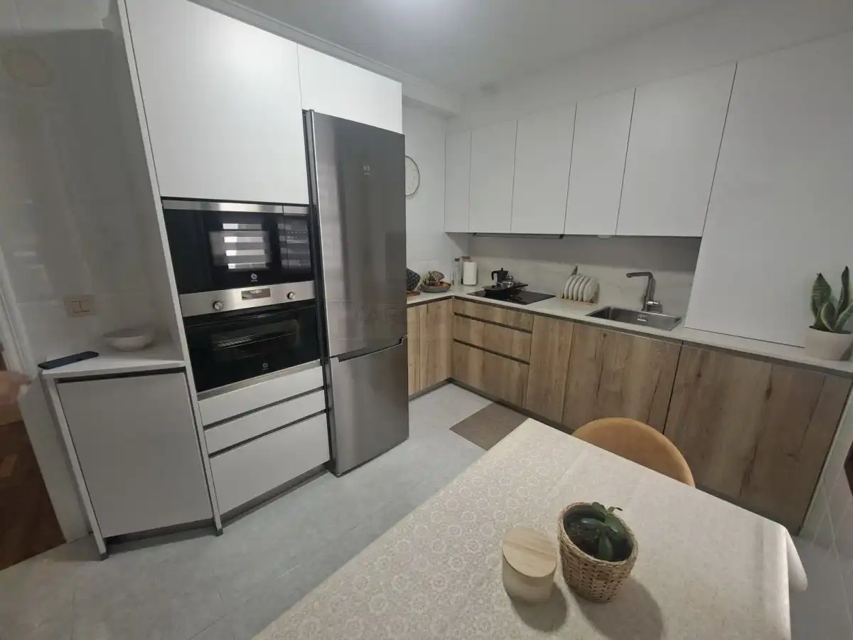 Cocina de Piso en venta en Vitoria - Gasteiz con Calefacción, Parquet y Terraza