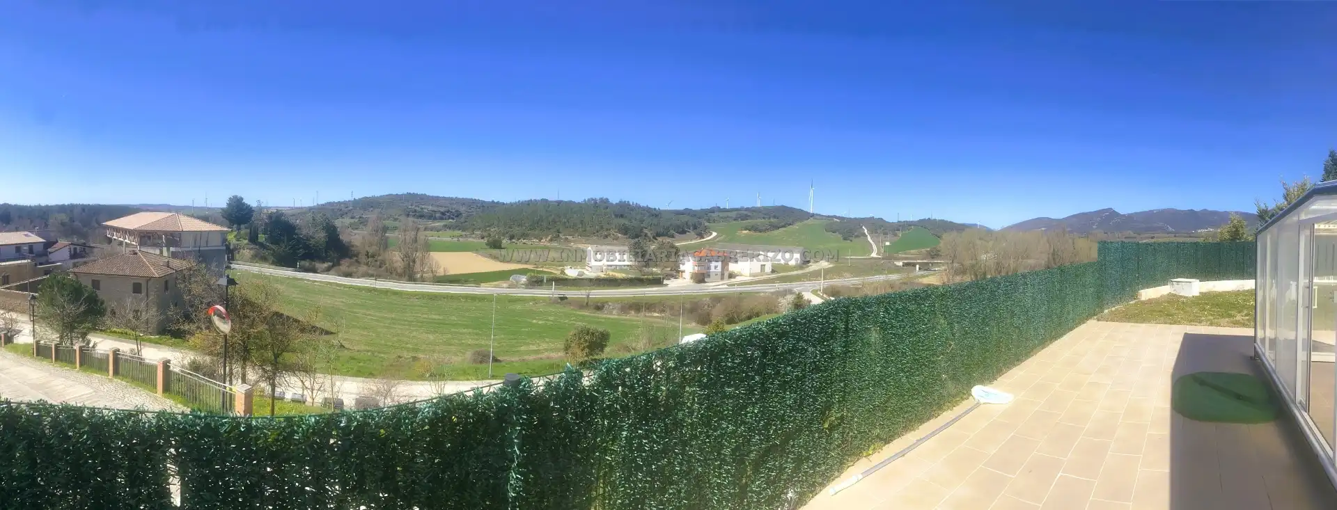 Vista exterior de Casa o chalet en venta en Olóriz / Oloritz con Aire acondicionado, Calefacción y Jardín privado