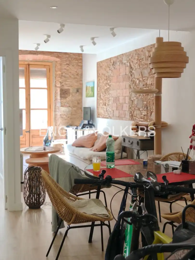 Sala d'estar de Pis en venda en Barcelona amb Calefacció