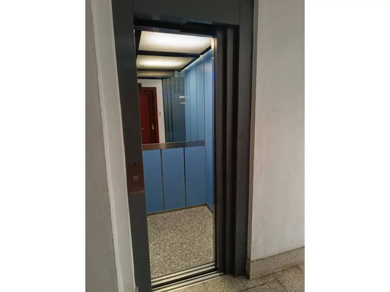 Piso en venta en Valencia con Balcón
