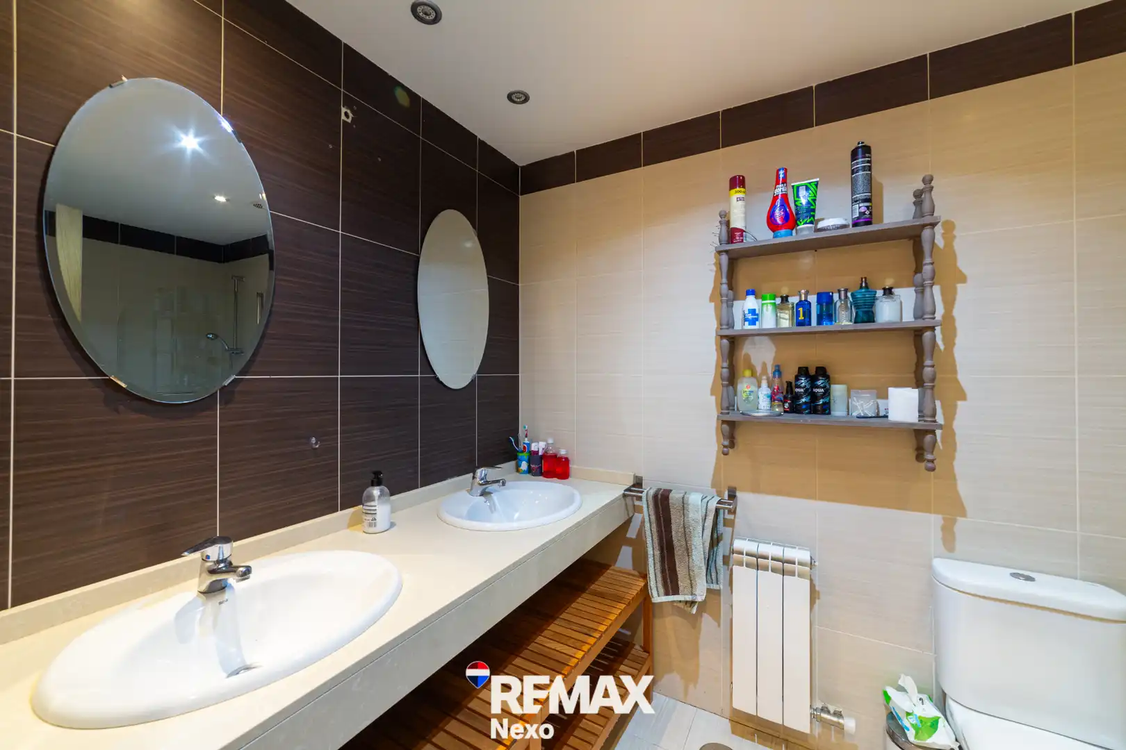 Baño de Piso en venta en Arroyo de la Encomienda con Calefacción, Parquet y Terraza
