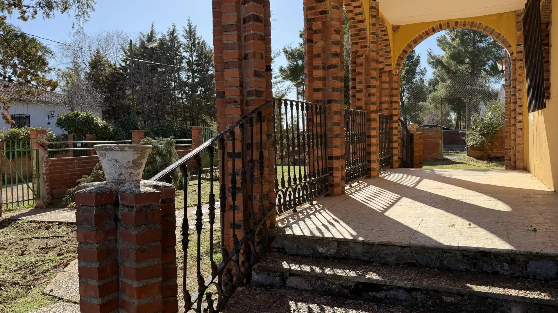 Detached house with garden for sale in Villafranca de los Caballeros, imagen 36