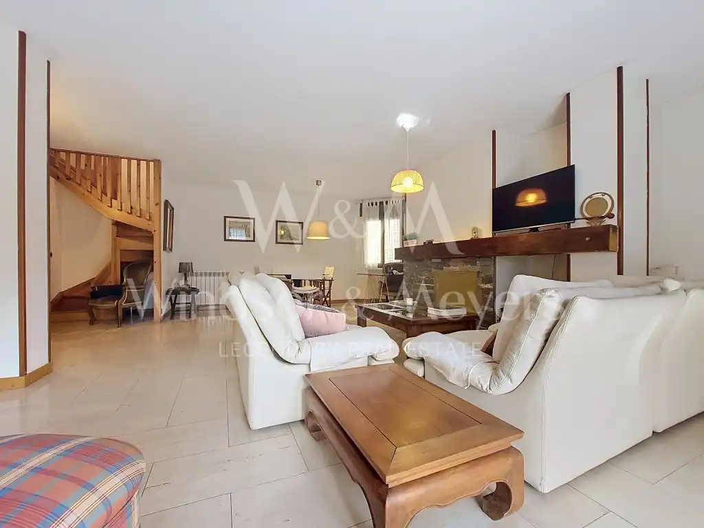 Wohnzimmer von Maisonette zum Verkauf in La Massana mit Heizung, Ofen und Mikrowelle
