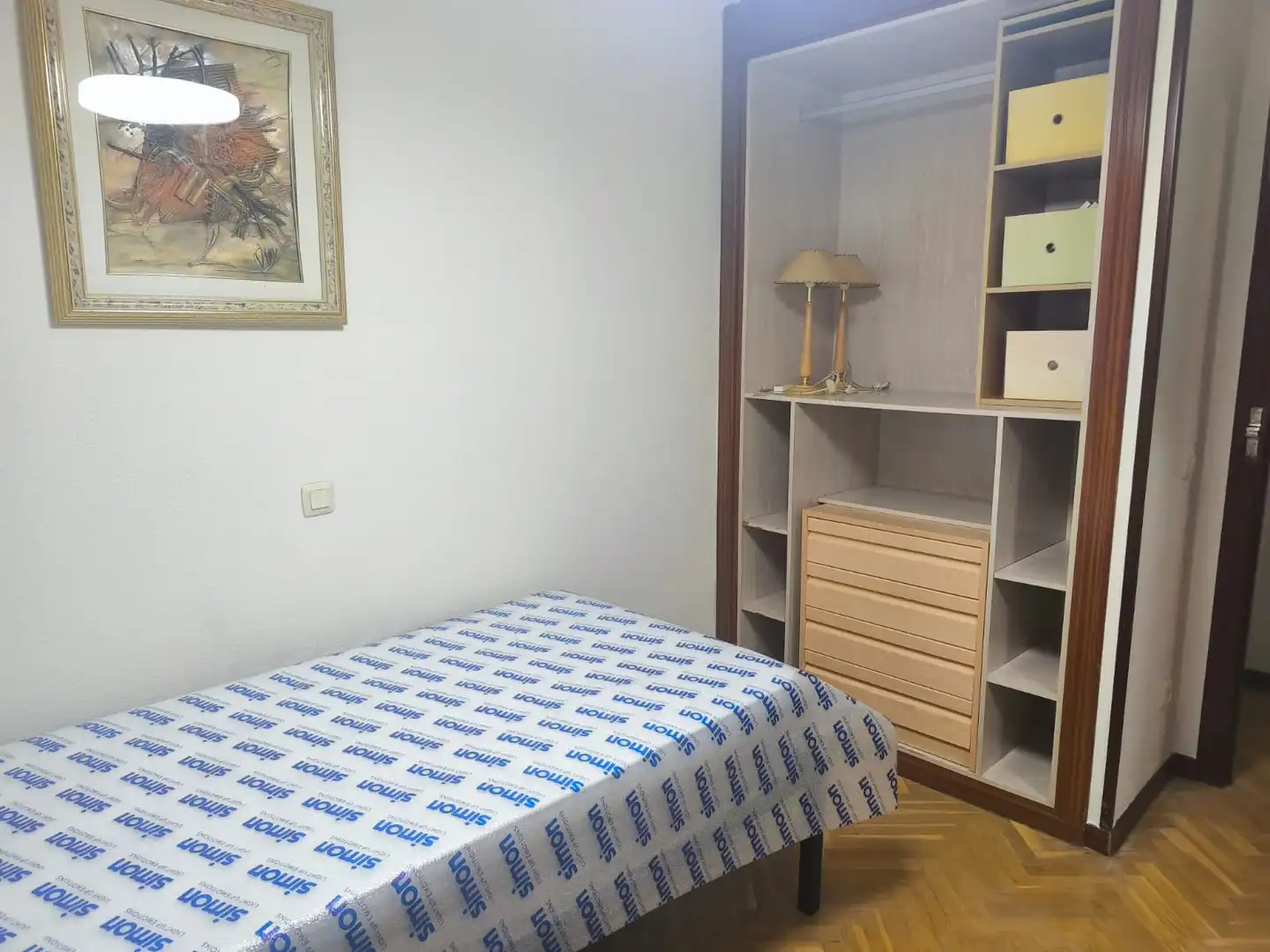 Dormitori de Pis per a compartir en Fuenlabrada amb Calefacció, Parquet i Terrassa