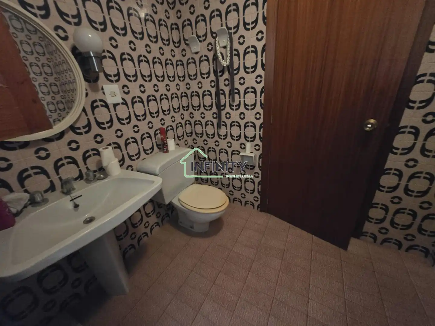 Baño de Edificio en venta en La Font d'en Carròs